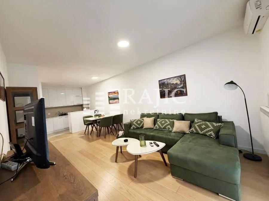 Rent, two bedroom apartment, 55m², Tošin bunar, Novi Beograd Sve Podlokacije