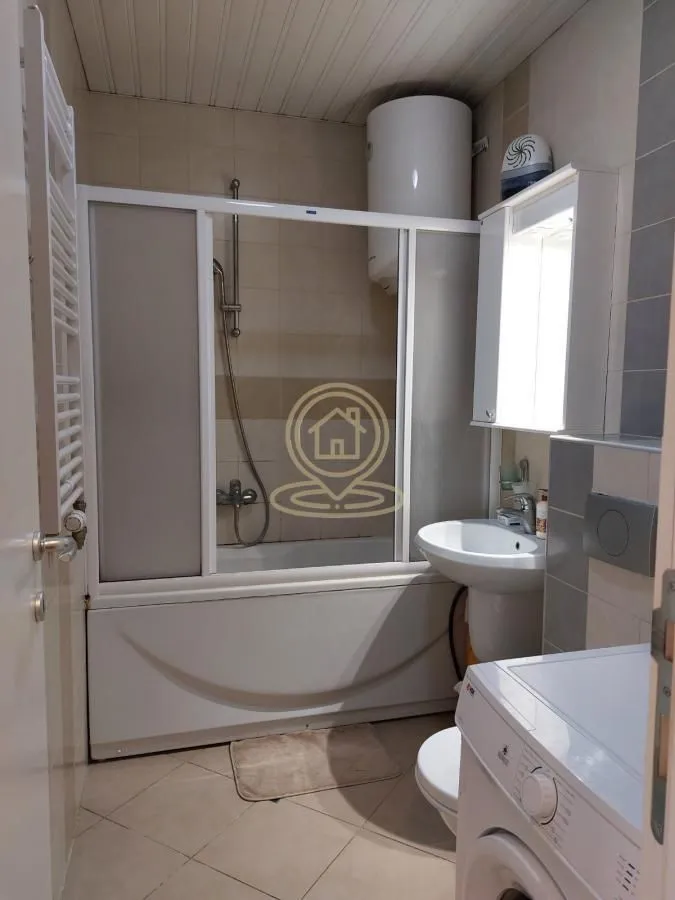 Izdavanje, dvosoban stan, 46m², Centar Sve Podlokacije, Beograd