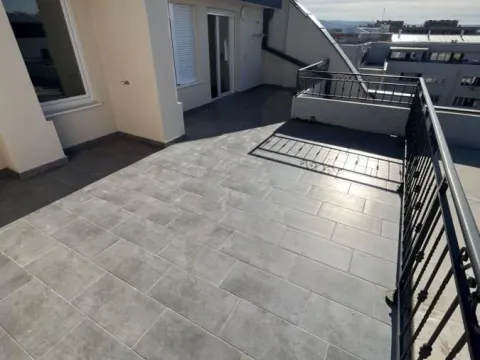 Prodaja, stan, 207m², Telep, Novi Sad Sve Podlokacije - image 22