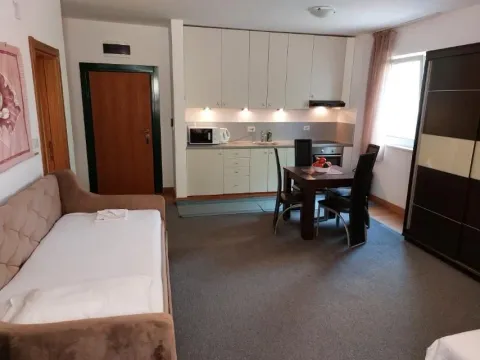 Prodaja, kuća, 900m², Brajići, Budva - image 13