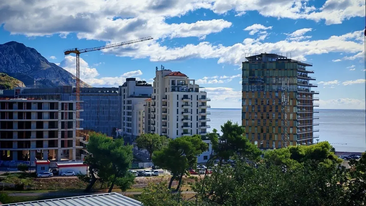 Sale, two bedroom apartment, 72m², Bečići, Budva