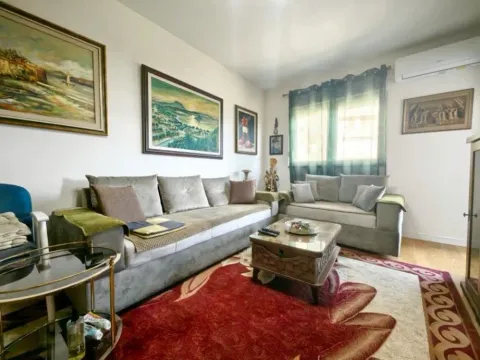 Prodaja, dvosoban stan, 68m², Central Point, Podgorica