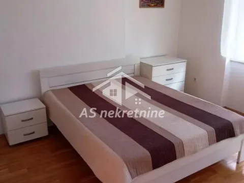 Rent, three bedroom apartment, 59m², Vračar Sve Podlokacije, Beograd - image 10