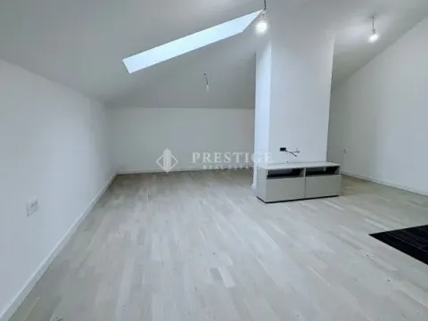 Prodaja, jednosoban stan, 52m², Tološi, Podgorica - image 4