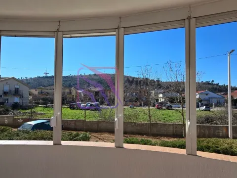 Izdavanje, trosoban stan, 94m², Zabjelo, Podgorica - image 4