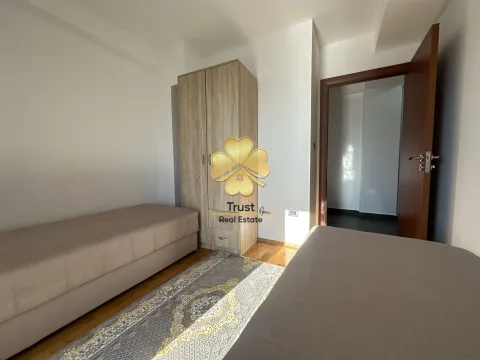 Izdavanje, trosoban stan, 90m², Krivi Most, Podgorica - image 6