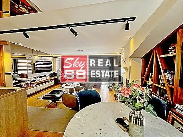 Prodaja, trosoban stan, 83m², Vračar Centar, Vračar Sve Podlokacije