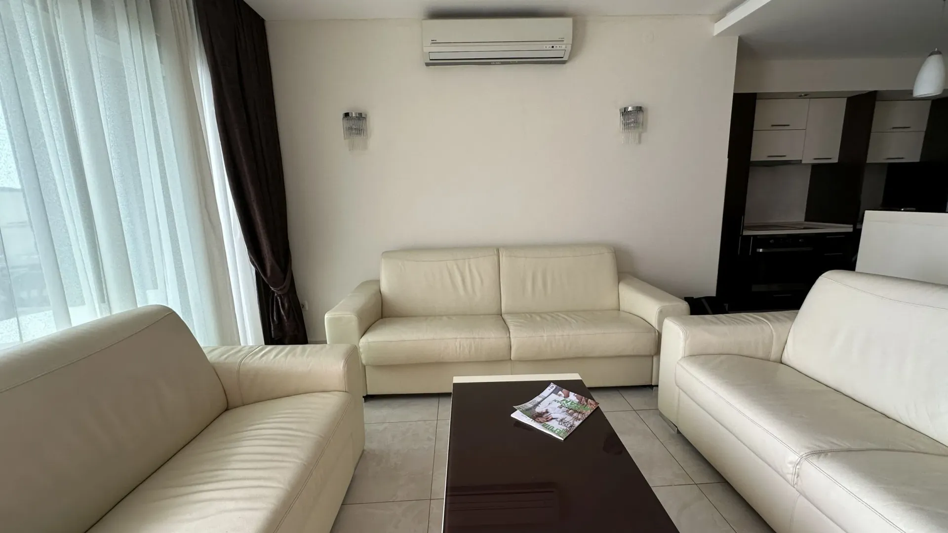 Rent, two bedroom apartment, 58m², Bečići, Budva
