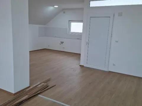 Sale, three bedroom apartment, 66m², Dobanovci, Surčin - image 2