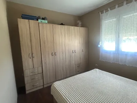 Sale, house, 200m², Donji Kokoti, Podgorica - image 11