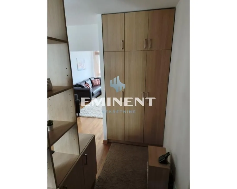 Rent, three bedroom apartment, 72m², Novi Beograd Sve Podlokacije, Beograd