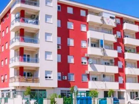 Izdavanje, stan, 55m², Ljubović, Podgorica - image 7