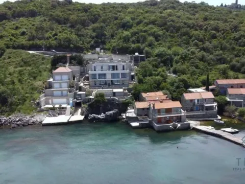 Sale, land lot, 2765m², Kakrc, Tivat - image 3