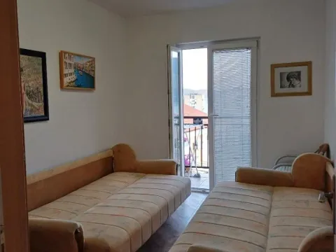 Rent, two bedroom apartment, 55m², Igalo-Petlja, Herceg Novi - image 6