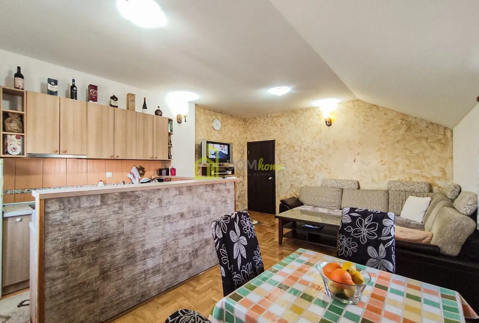 Prodaja, dvosoban stan, 80m², Masline, Podgorica