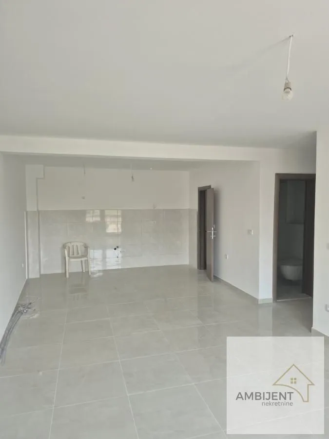 Prodaja, trosoban stan, 102m², Kotež 1, Pančevo