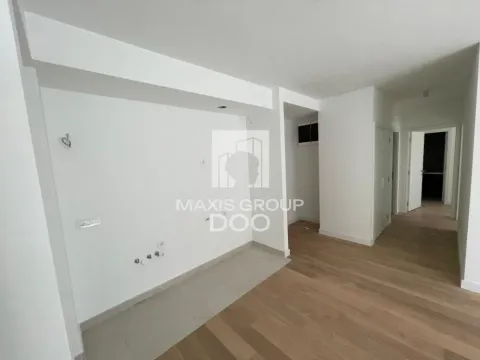 Prodaja, trosoban stan, 76m², Savski Venac, Beograd - image 2