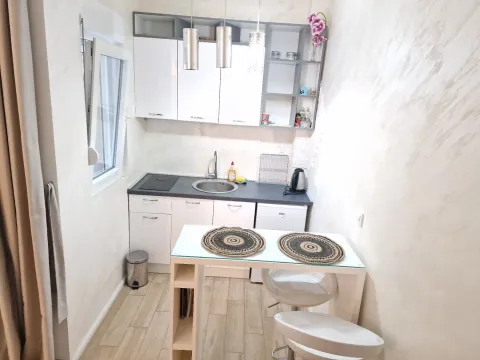 Sale, studio apartment, 31m², Budva, Crna Gora - image 19
