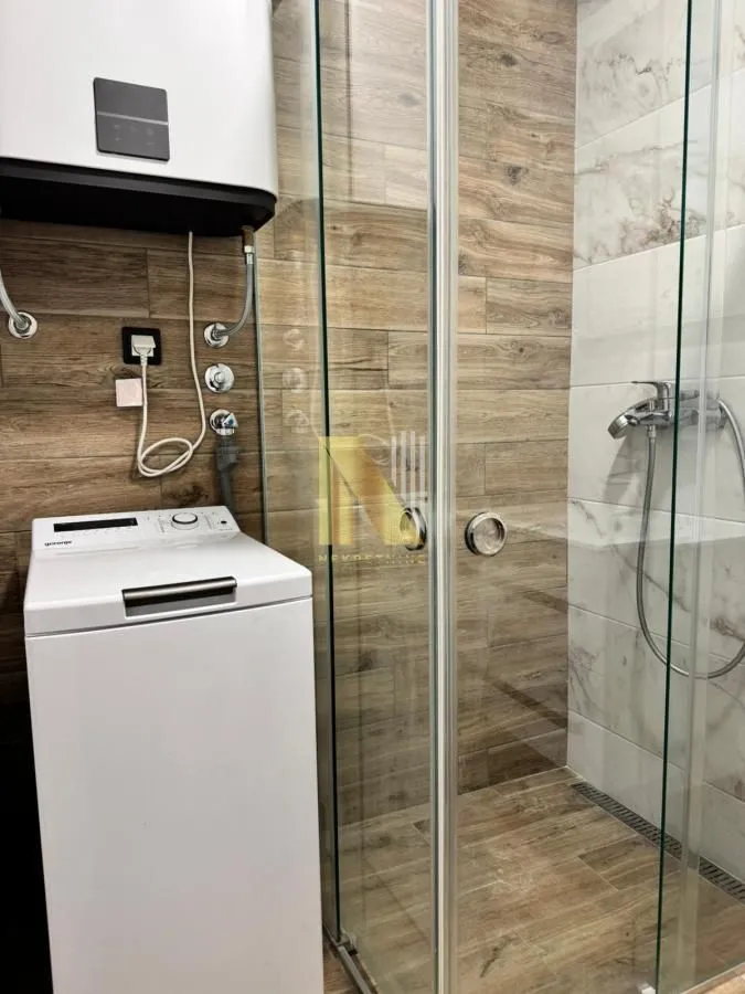 Izdavanje, dvosoban stan, 41m², Nova Detelinara, Novi Sad Sve Podlokacije