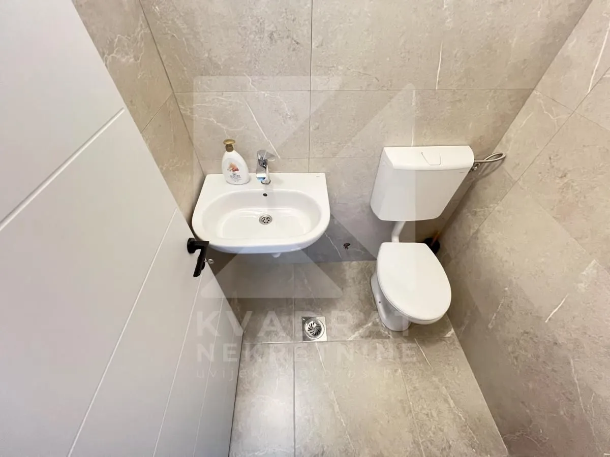 Rent, office space, 50m², Gintaš, Podgorica
