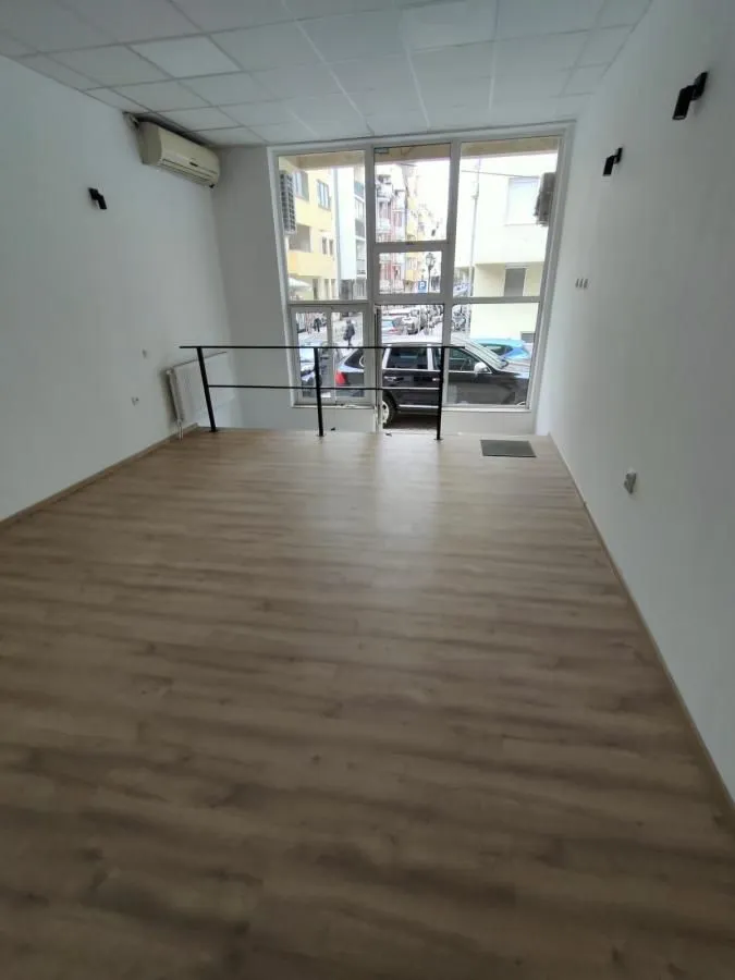 Rent, office space, 63m², Sajmište, Novi Sad