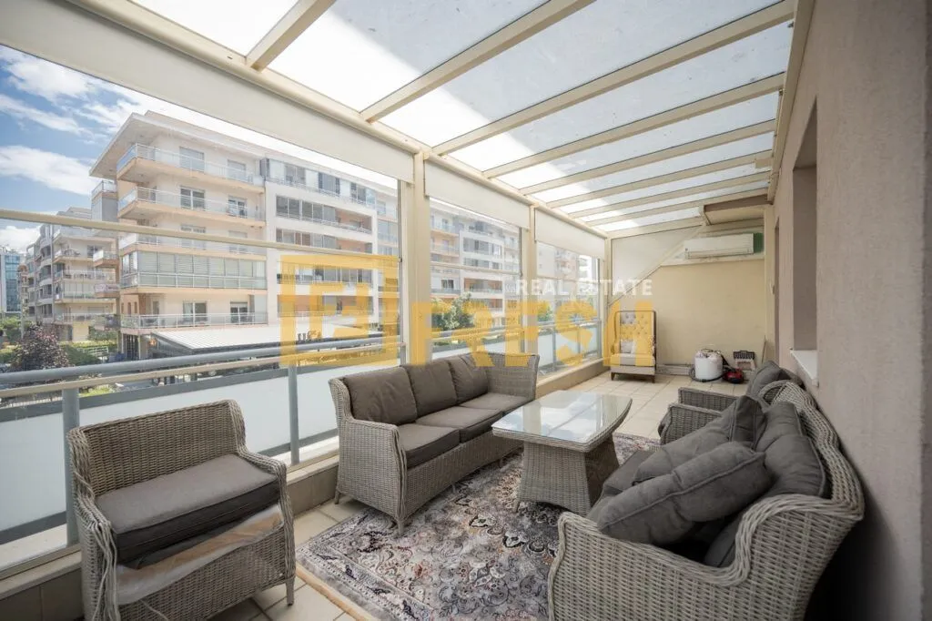 Prodaja, trosoban stan, 180m², City Kvart, Podgorica