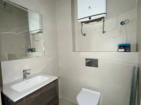 Rent, office space, 57m², Stari Aerodrom, Podgorica - image 6