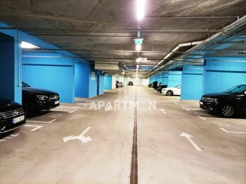 Izdavanje, četvorosoban stan, 120m², Stari Grad, Beograd - image 17