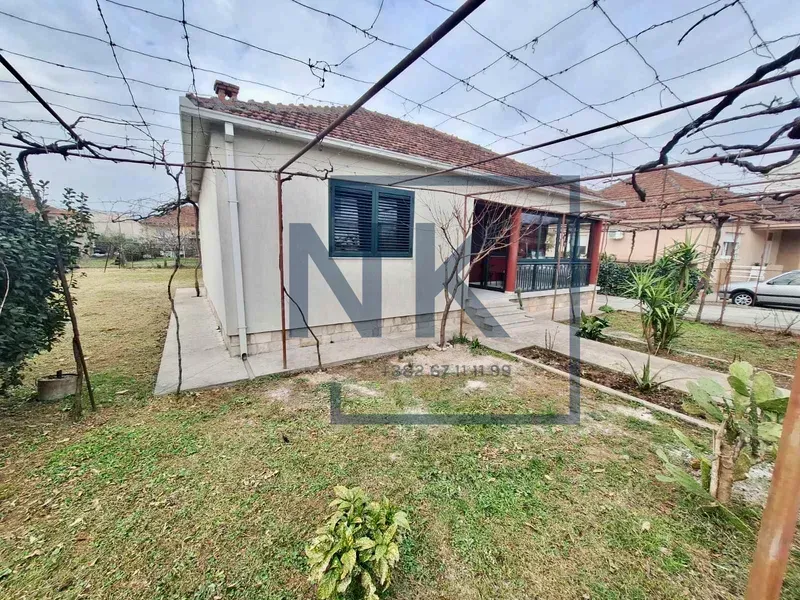 Rent, house, 110m², Konik, Podgorica