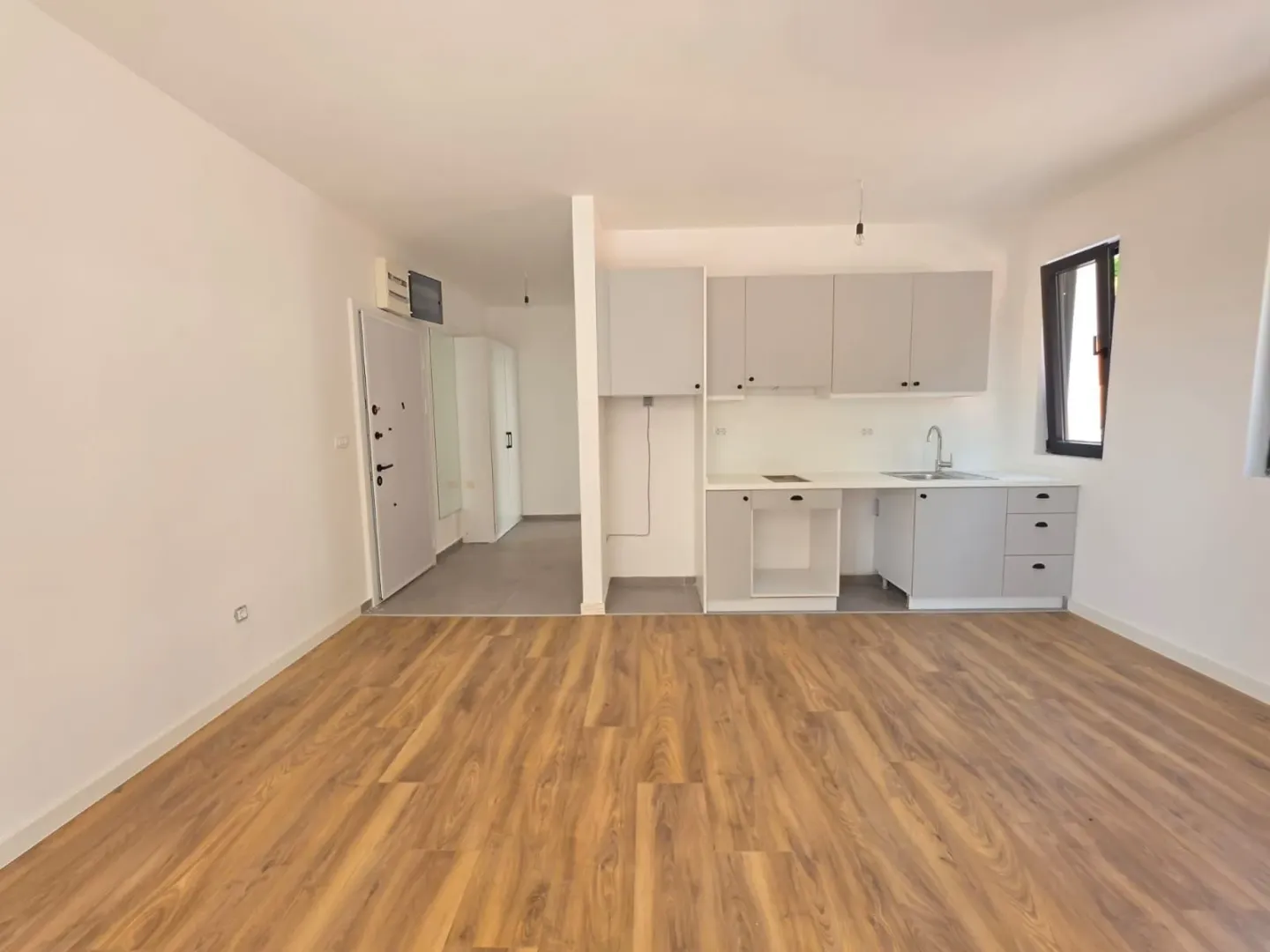 Prodaja, jednosoban stan, 40m², Budva, Crna Gora