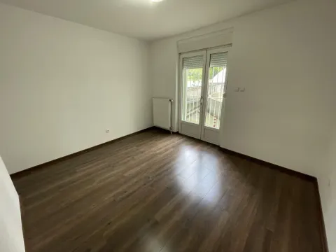 Izdavanje, jednosoban stan, 38m², Grbavica, Novi Sad Sve Podlokacije - image 8
