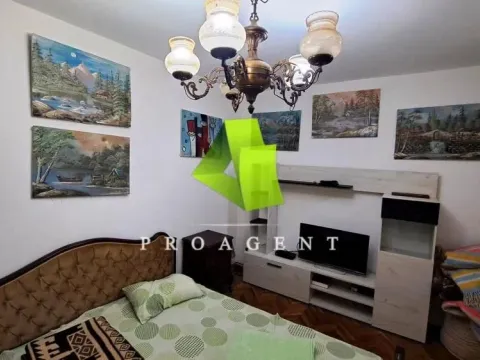 Prodaja, trosoban stan, 67m², Centar, Niš - image 10