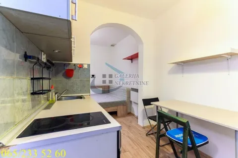 Prodaja, garsonjera, 23m², Čubura, Beograd - image 4