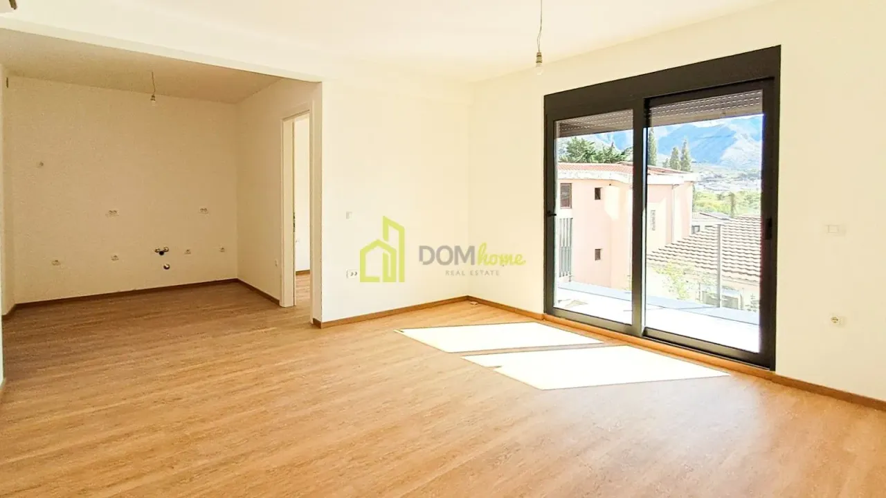 Prodaja, dvosoban stan, 58m², Bar, Crna Gora