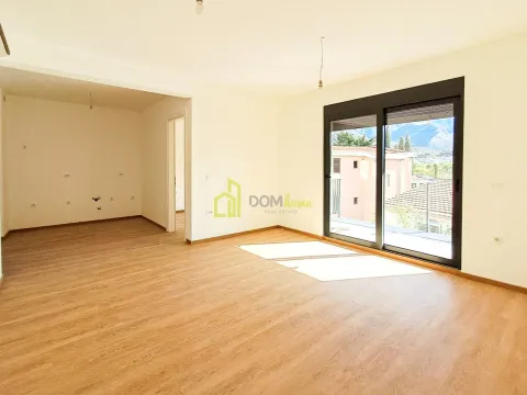 Prodaja, dvosoban stan, 58m², Bar, Crna Gora