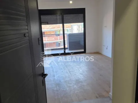 Rent, two bedroom apartment, 89m², Bar, Crna Gora - image 6