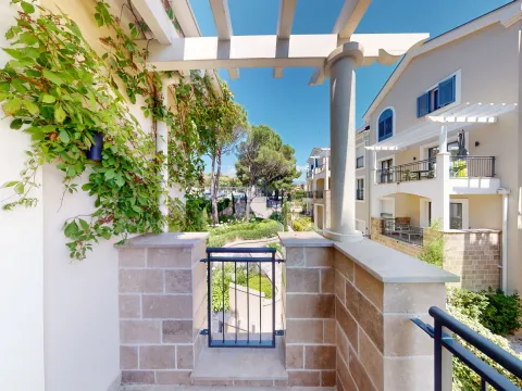 Sale, studio apartment, 40m², Luštica Bay, Tivat - image 7