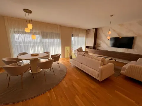 Rent, four bedroom apartment, 132m², Novo naselje, Novi Sad - image 3