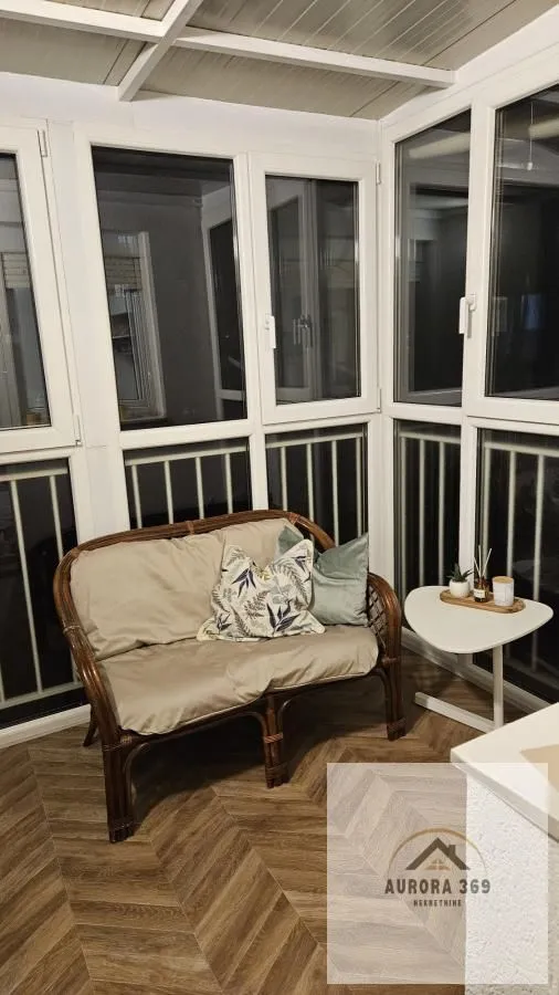 Prodaja, jednosoban stan, 39m², Socijalno, Novi Sad Sve Podlokacije