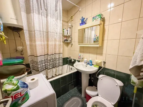 Prodaja, dvosoban stan, 72m², Stari Aerodrom, Podgorica - image 13