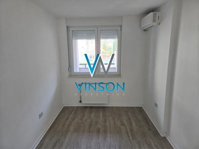 Prodaja, trosoban stan, 104m², Sajam, Novi Sad Sve Podlokacije