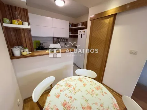 Izdavanje, jednosoban stan, 45m², Centar, Bar - image 5