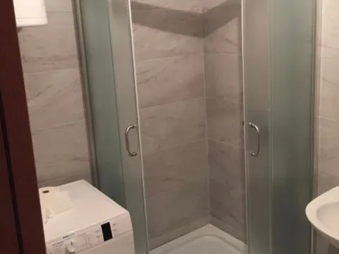 Izdavanje, dvosoban stan, 67m², Ljubović, Podgorica - image 10