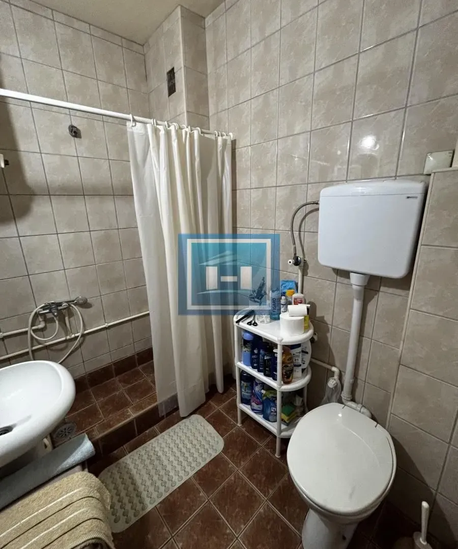Prodaja, četvorosoban stan, 102m², Strelište, Jagodina