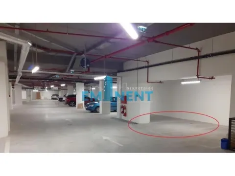 Izdavanje, trosoban stan, 68m², Savski Venac, Beograd - image 11