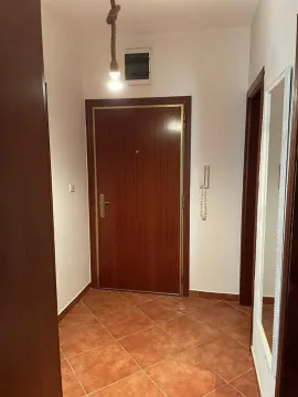 Prodaja, jednosoban stan, 50m², Gorica C, Podgorica - image 4