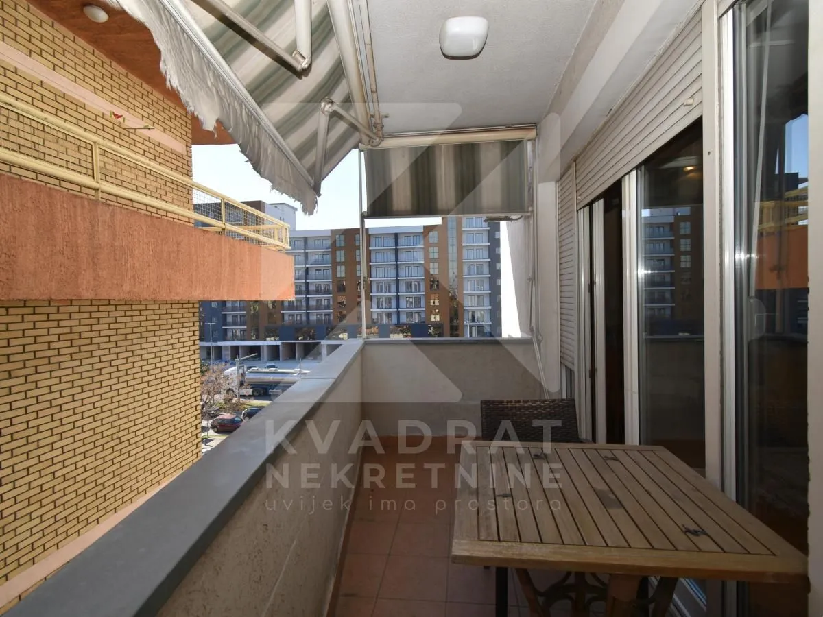 Prodaja, dvosoban stan, 97m², Stari Aerodrom, Podgorica