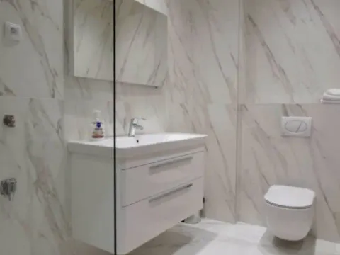 Rent, one bedroom apartment, 58m², Rafailovići, Budva - image 4