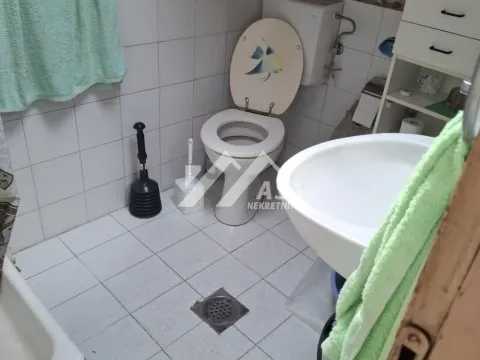 Prodaja, kuća, 266m², Futog, Novi Sad Sve Podlokacije - image 13