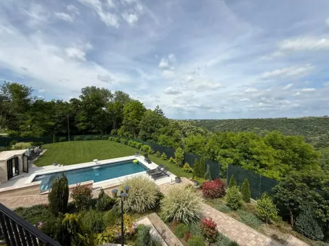 Prodaja, kuća, 270m², Petrovaradin, Novi Sad - image 81